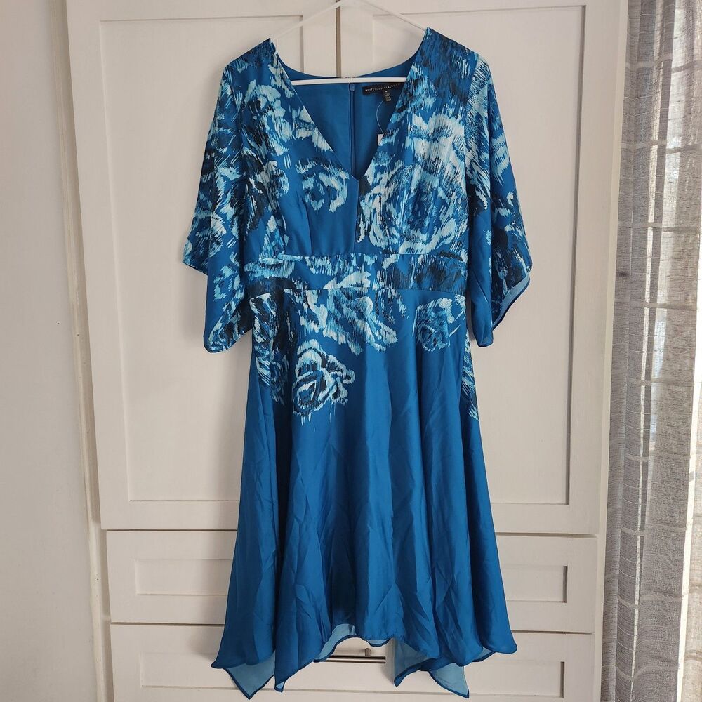 White House Black Market Blue Floral Cold Shoulder Lined Dress Size 8 NEW